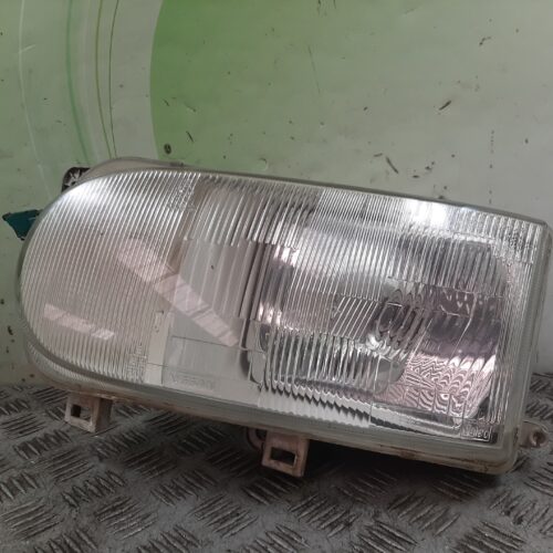 FARO IZQUIERDO NISSAN SERENA (C23M) 2.3 Invitation D   |   01.95 – 12.99