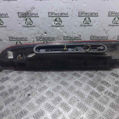 PILOTO TRASERO IZQUIERDO RENAULT KANGOO (F/KC0) Authentique   |   03.03 – 12.07