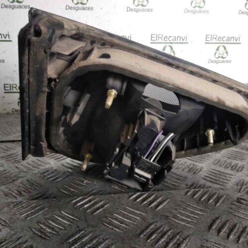 PILOTO TRASERO DERECHO INTERIOR RENAULT MEGANE I CLASSIC (LA0) 1.4e RN   |   12.96 – 12.98