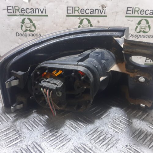 PILOTO TRASERO DERECHO SEAT IBIZA (6L1) Reference   |   05.04 – 12.06