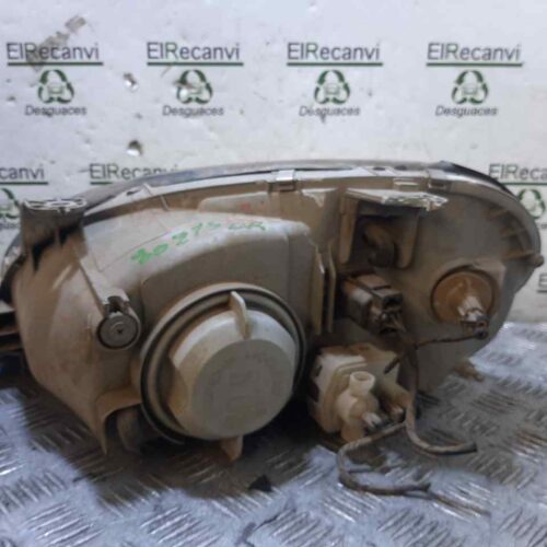 FARO DERECHO VOLKSWAGEN POLO BERLINA (6N1) Air   |   09.94 – 12.98