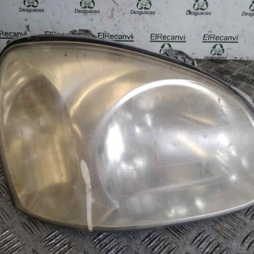 FARO DERECHO HYUNDAI SANTA FE (SM) 2.4 GLS   |   11.00 – 12.04