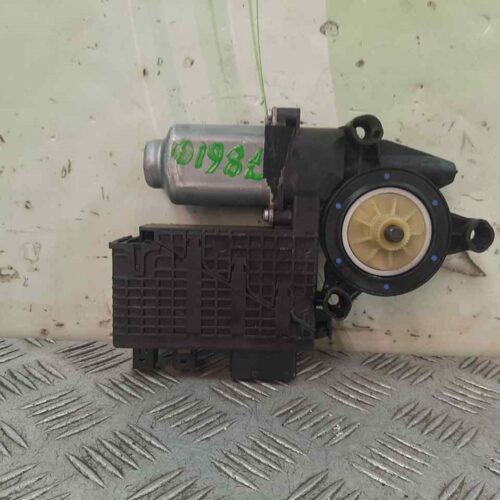 MOTOR ELEVALUNAS DELANTERO DERECHO CITROEN C4 PICASSO Exclusive   |   02.07 – 12.10