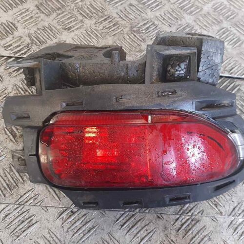 FARO ANTINIEBLA TRASERO IZQUIERDO OPEL CORSA C 1.0 12V CAT (Z 10 XE / LW3)   |   0.00 – …