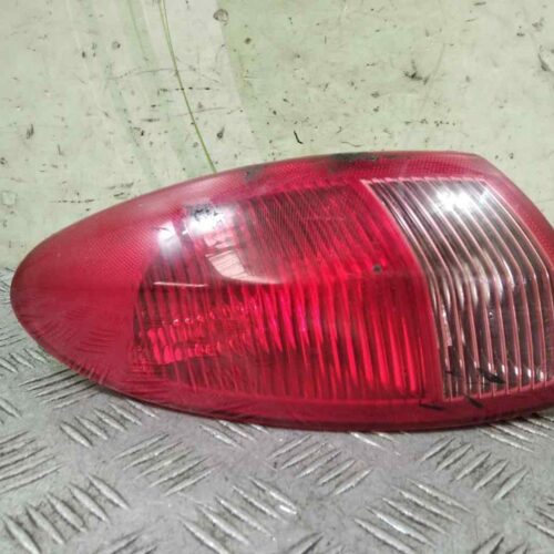 PILOTO TRASERO IZQUIERDO ALFA ROMEO 147 (190) 1.6 16V CAT   |   0.00 – 0.06