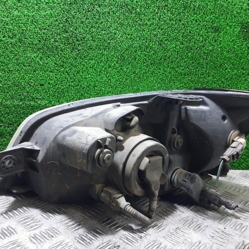 FARO DERECHO HYUNDAI GETZ (TB) 1.1 Básico   |   07.02 – 12.05