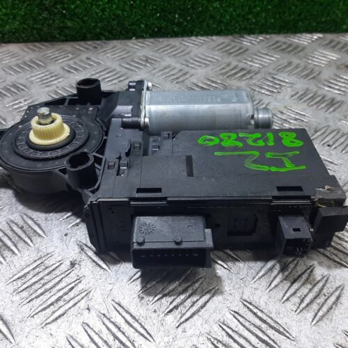 MOTOR ELEVALUNAS DELANTERO IZQUIERDO PEUGEOT 307 BREAK / SW (S1) SW   |   04.02 – 12.04