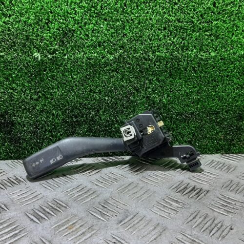 MANDO INTERMITENTES SEAT LEON (1P1) Reference   |   05.05 – 12.10