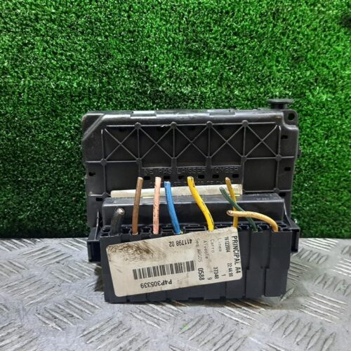 CAJA RELES / FUSIBLES CITROEN C3 PLURIEL 1.4 HDI 16V Exclusive   |   11.04 – 12.11