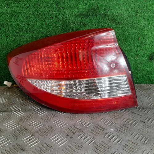 PILOTO TRASERO IZQUIERDO KIA RIO LS Berlina (5-ptas.)   |   09.02 – …