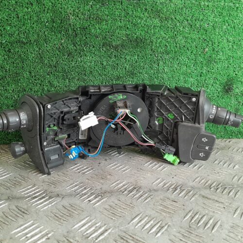 MANDO MULTIFUNCION RENAULT SCENIC II *   |   0.03 – 0.09