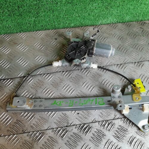 ELEVALUNAS TRASERO DERECHO NISSAN QASHQAI (J10) Acenta   |   01.07 – 12.14