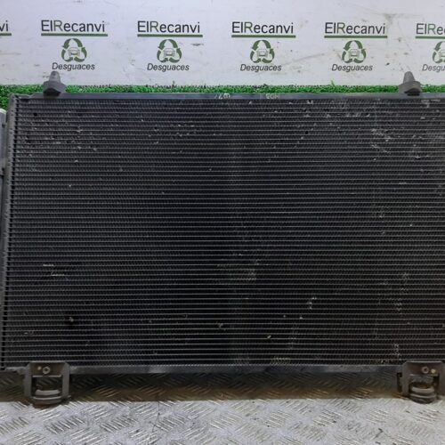 CONDENSADOR / RADIADOR AIRE ACONDICIONADO TOYOTA COROLLA (E12) 2.0 D-4D Linea Luna Berlina | 10.01 – 12.04