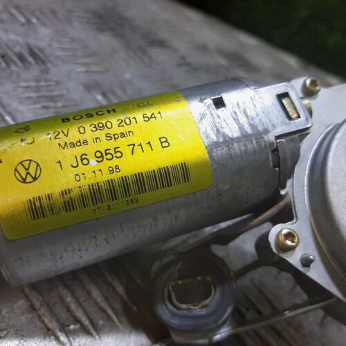 MOTOR LIMPIA TRASERO VOLKSWAGEN GOLF IV BERLINA (1J1) Highline | 09.97 – 12.99