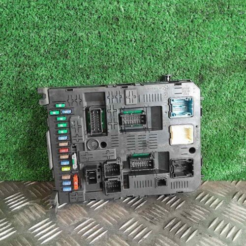 CAJA RELES / FUSIBLES CITROEN C4 GRAND PICASSO Exclusive   |   10.06 – 12.11