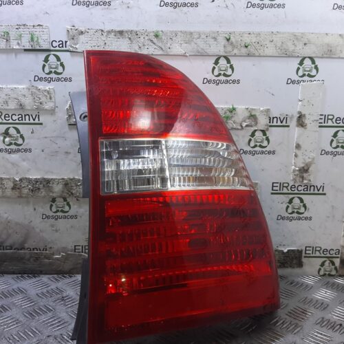PILOTO TRASERO DERECHO KIA SPORTAGE LX | 09.04 – 12.06