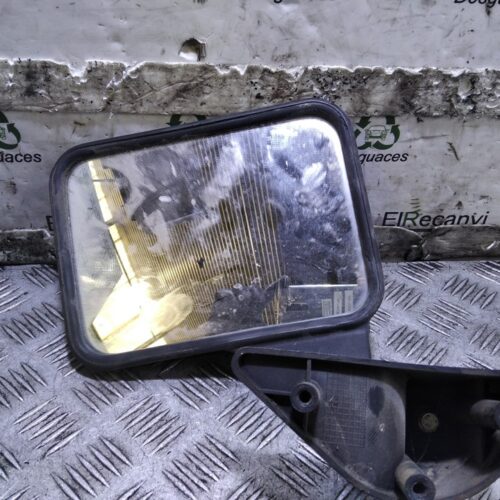 RETROVISOR DERECHO NISSAN TRADE    |   01.98 – 01.00