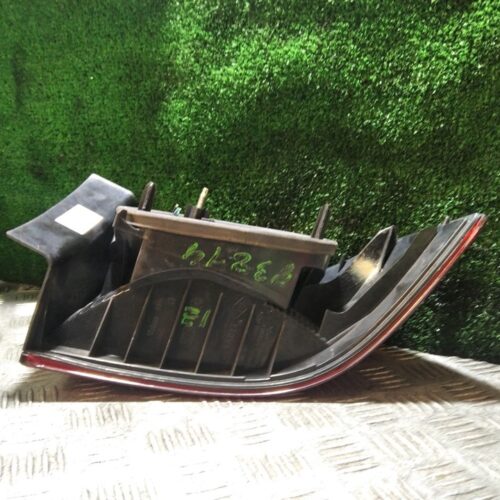 PILOTO TRASERO IZQUIERDO RENAULT LAGUNA II (BG0) Authentique   |   0.01 – …