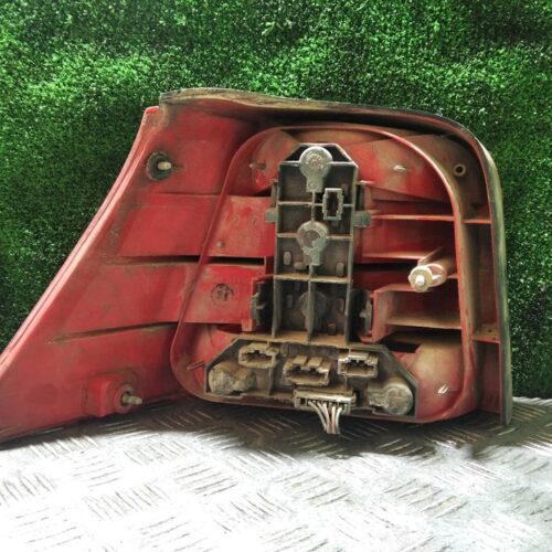 PILOTO TRASERO DERECHO VOLKSWAGEN GOLF IV BERLINA (1J1) 25 Aniversario   |   10.99 – 12.01