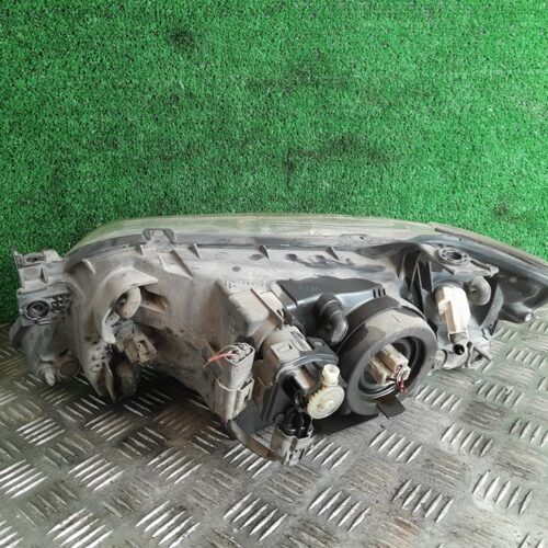 FARO DERECHO MAZDA 323 BERL. F/S (BJ) 2.0 D S Exclusive | 12.00 – 12.01