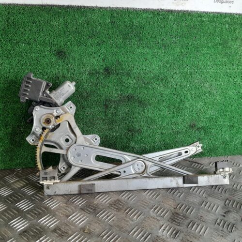 ELEVALUNAS DELANTERO IZQUIERDO TOYOTA AURIS 1.6 16V CAT   |   0.06 – …