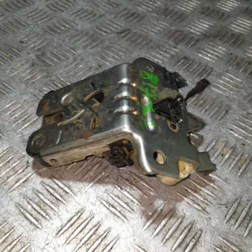 CERRADURA MALETERO / PORTON SKODA KAROQ (NU) ACTIVE   |   07.20 – 12.20