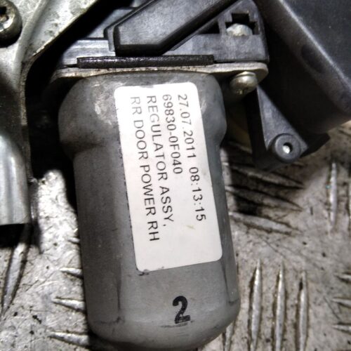 ELEVALUNAS TRASERO DERECHO TOYOTA VERSO Active   |   02.09 – 12.13