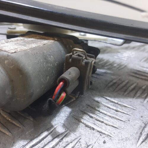 ELEVALUNAS DELANTERO DERECHO SEAT CORDOBA BERLINA (6K2) Stella   |   08.99 – 12.03