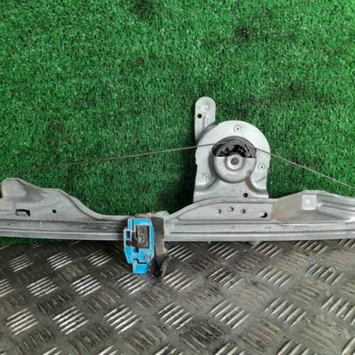 ELEVALUNAS DELANTERO IZQUIERDO RENAULT GRAND MODUS Authentique   |   01.08 – 12.11