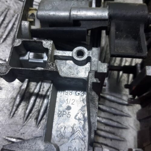 MANETA EXTERIOR DELANTERA IZQUIERDA PEUGEOT 207 Confort   |   06.07 – 12.12