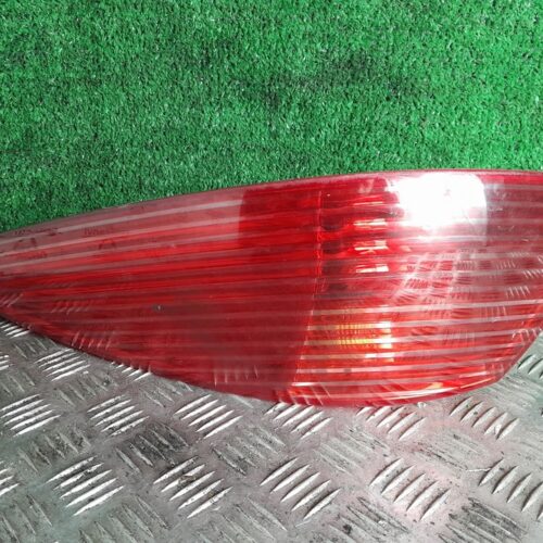 PILOTO TRASERO DERECHO PEUGEOT 607 (S2) Básico   |   12.04 – 12.05