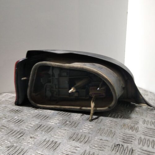 PILOTO TRASERO DERECHO CITROEN SAXO 1.5 D Furio   |   12.99 – 12.03