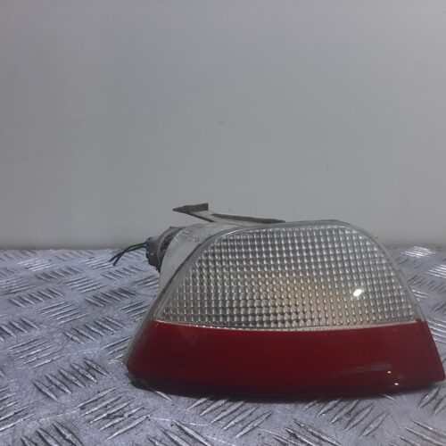 PILOTO MARCHA ATRAS FORD FOCUS BERLINA (CAK) Ambiente | 08.98 – 12.04