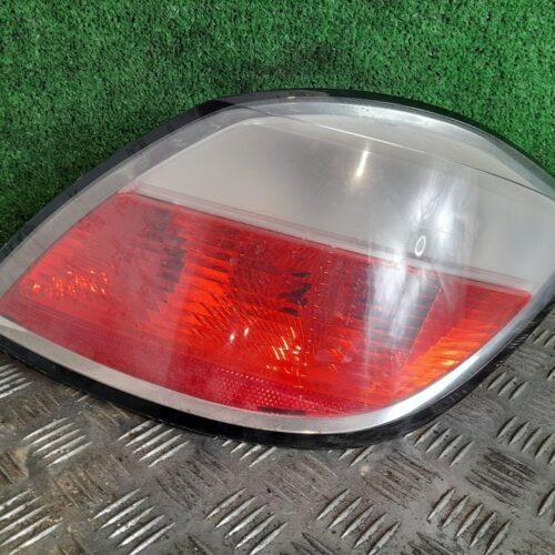 PILOTO TRASERO DERECHO OPEL ASTRA H BER. Cosmo   |   02.07 – 12.09