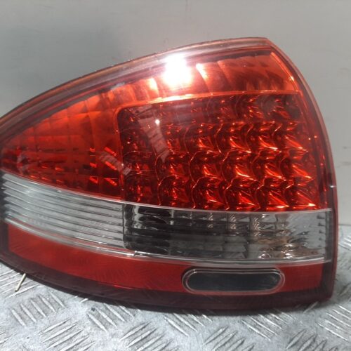 PILOTO TRASERO IZQUIERDO AUDI A6 BERLINA (4B2) 3.0   |   06.01 – 12.04