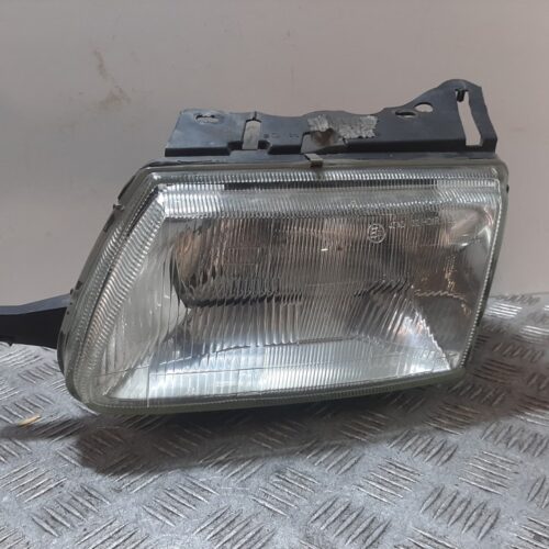 FARO IZQUIERDO CITROEN SAXO 1.5 Diesel   |   0.96 – …