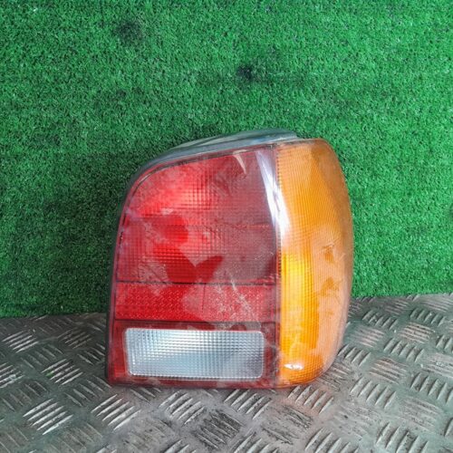 PILOTO TRASERO DERECHO VOLKSWAGEN POLO BERLINA (6N1) Air | 09.94 – 12.98