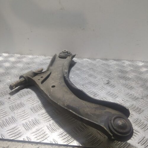 BRAZO SUSPENSION INFERIOR DELANTERO DERECHO NISSAN QASHQAI (J10) Acenta   |   01.07 – 12.14