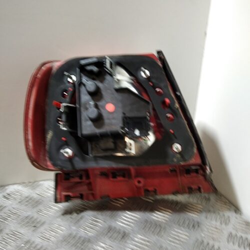 PILOTO TRASERO DERECHO AUDI A4 AVANT (B5) 1.8 T | 08.95 – 12.99