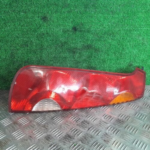 PILOTO TRASERO IZQUIERDO NISSAN NOTE (E11E) Acenta   |   01.06 – 12.12