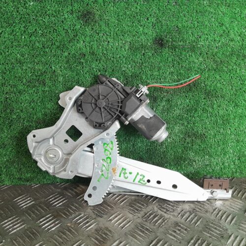 ELEVALUNAS TRASERO IZQUIERDO NISSAN NOTE (E11E) Acenta   |   01.06 – 12.12