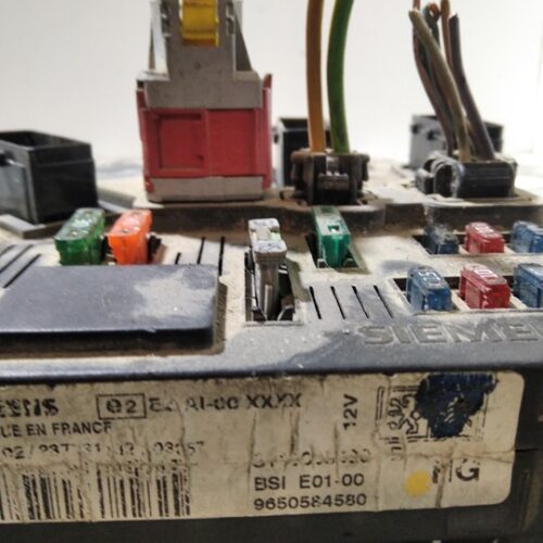 CAJA RELES / FUSIBLES CITROEN XSARA PICASSO 2.0 HDi 90 SX Top   |   04.05 – 12.05