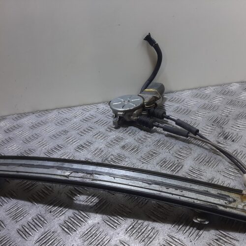 ELEVALUNAS DELANTERO IZQUIERDO KIA RIO Ipanema Berlina   |   06.02 – …