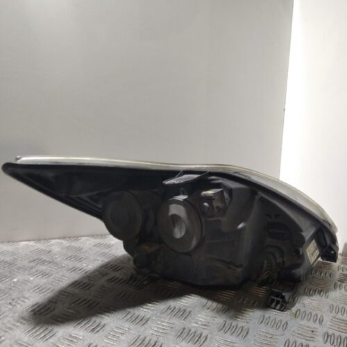 FARO IZQUIERDO FORD FOCUS LIM. (CB4) ECOnetic   |   12.07 – 12.09