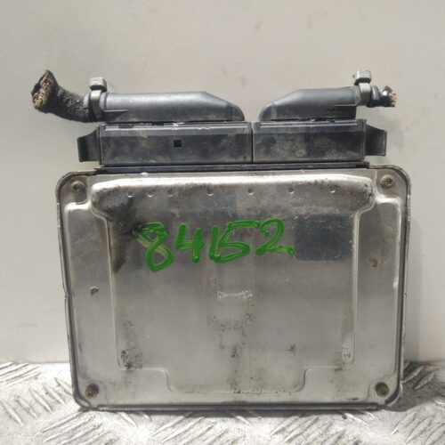 CENTRALITA MOTOR UCE VOLKSWAGEN GOLF IV BERLINA (1J1) Básico   |   0.97 – …