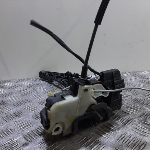 CERRADURA PUERTA DELANTERA DERECHA OPEL INSIGNIA BERLINA Excellence   |   12.11 – 12.13