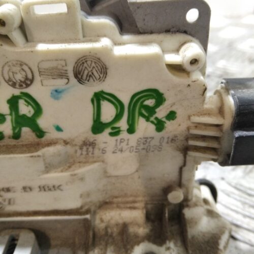 CERRADURA PUERTA TRASERA DERECHA SEAT LEON (1P1) Reference   |   12.09 – 12.12