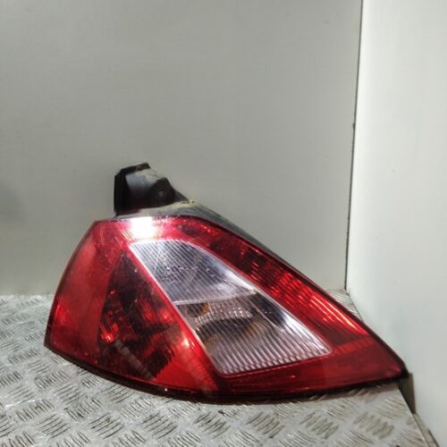 PILOTO TRASERO IZQUIERDO RENAULT MEGANE II BERLINA 5P Confort Authentique   |   07.02 – 12.05