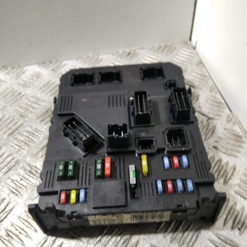 CAJA RELES / FUSIBLES PEUGEOT 206 BERLINA X-Line   |   10.02 – 12.10