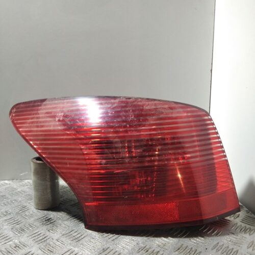 PILOTO TRASERO IZQUIERDO PEUGEOT 407 SW SR Confort   |   05.04 – 12.05